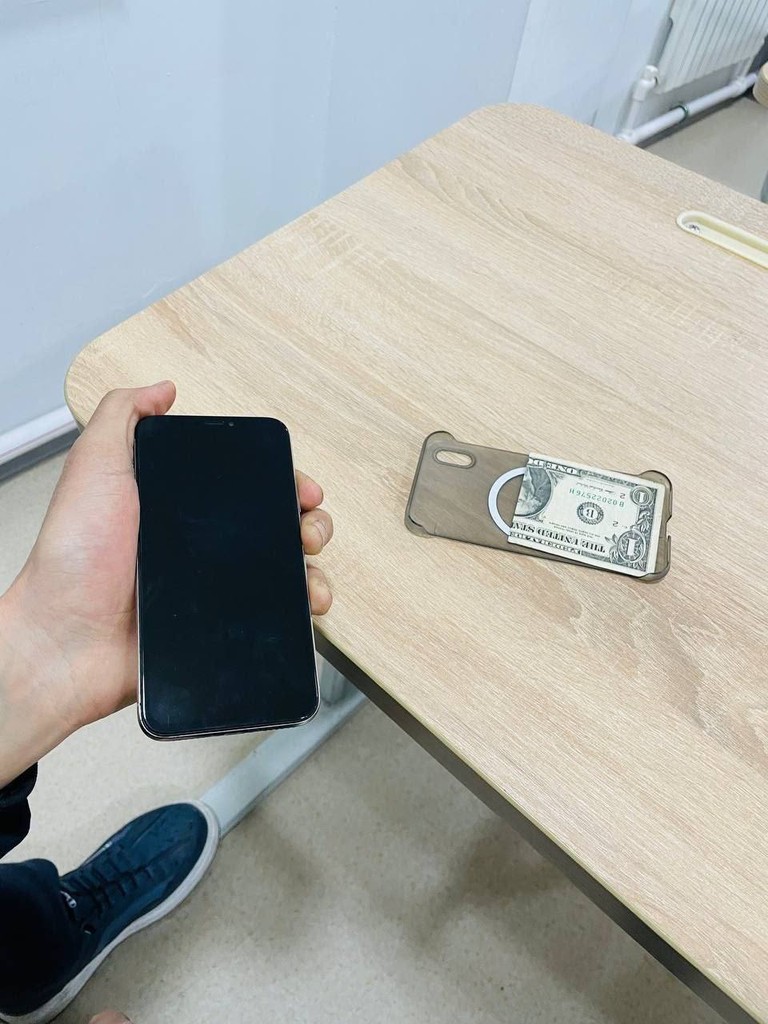 iPhone XS 64GB, ishlaydi, oq image 2