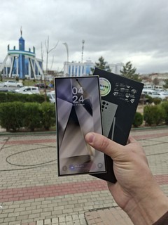 Samsung S24 Ultra, 12/256GB, 2 SIM, Yaxshi holatda