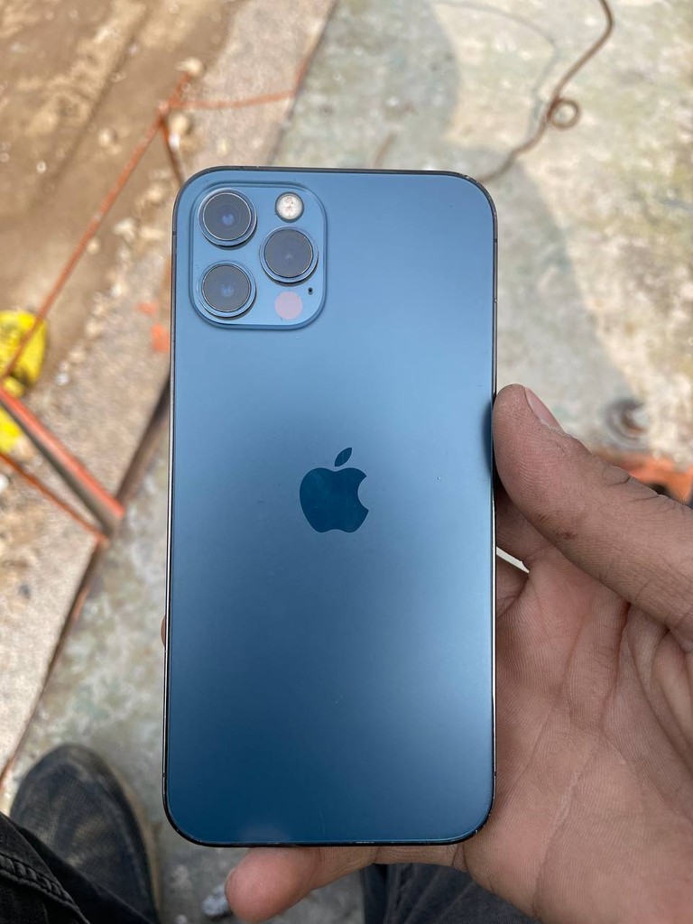 iPhone 12 Pro 128GB, Face ID, 100% bateriya, Yaxshi holat image 2