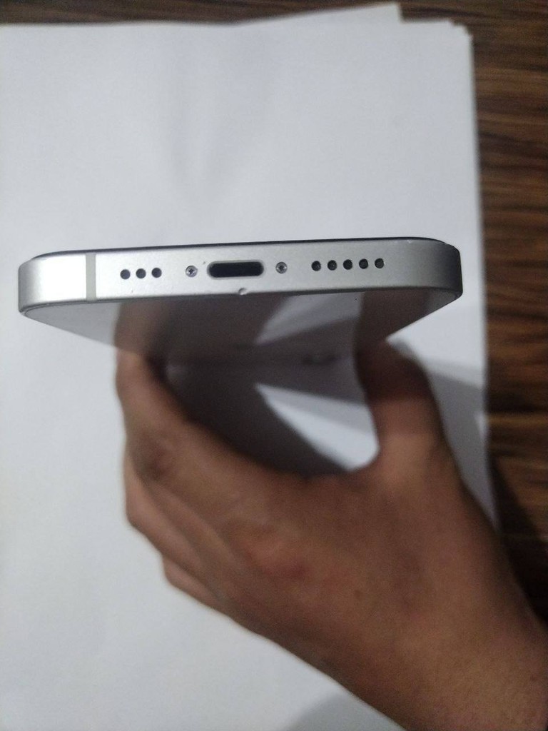 iPhone 12, 64GB, yaxshi holatda image 5