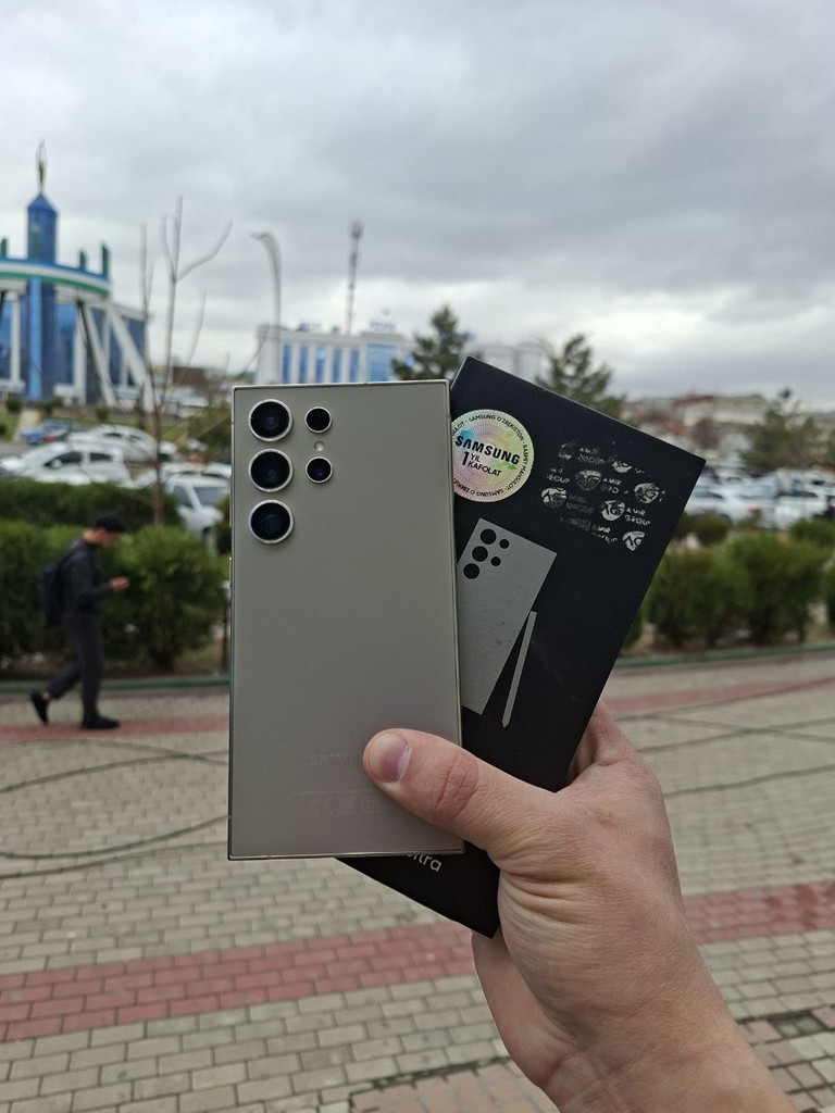 Samsung S24 Ultra, 12/256GB, 2 SIM, Yaxshi holatda image 2