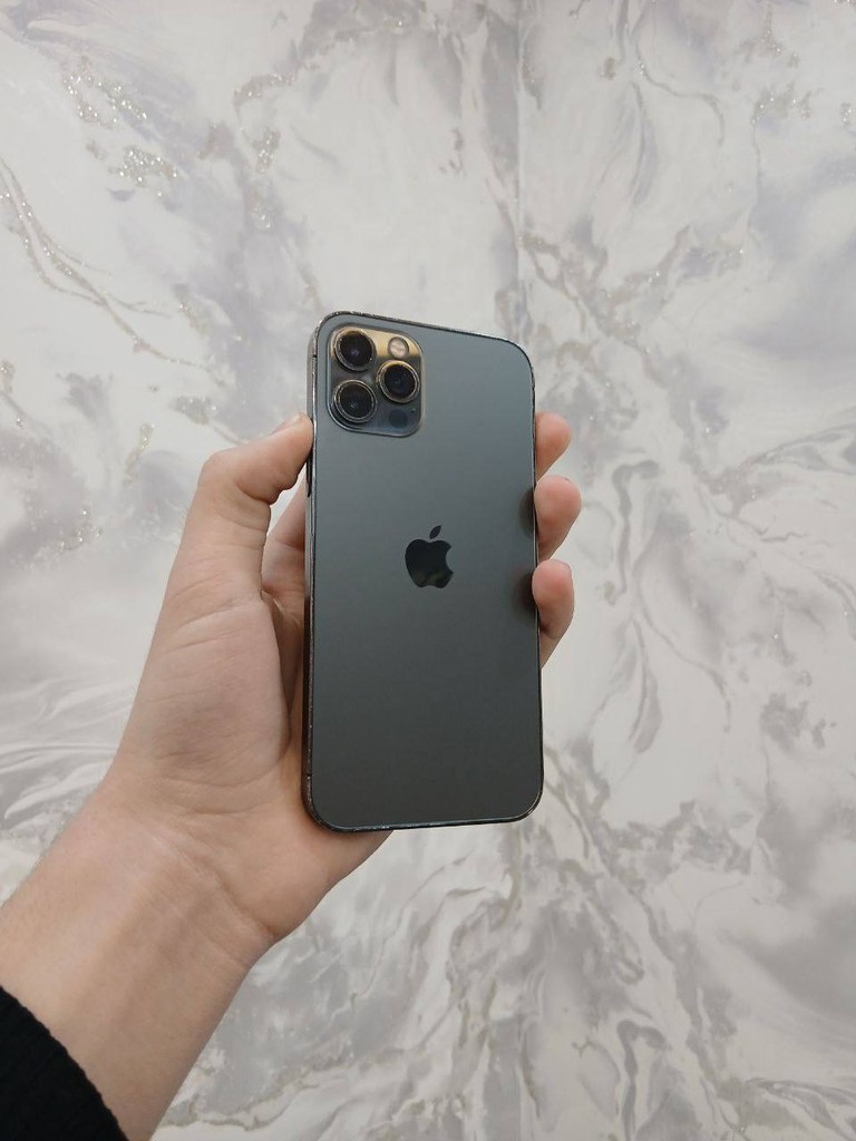 iPhone 12 Pro 128GB, black, 100% battery image 1