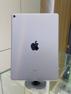 iPad Pro (cellular) - 111$