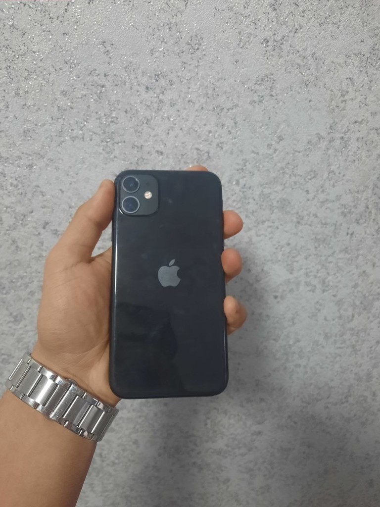 Iphone 11, 128 GB, Qora, IMEI tozalangan, 20 kun garantiya image 1