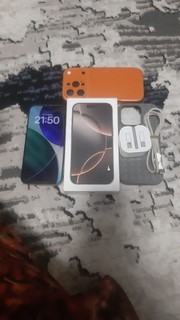 Apple iPhone 16 Pro - NEW, original, 2 ta chehol, dock bor