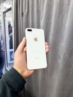 iPhone 8 Plus 64GB — USED, 1 hafta garantiya