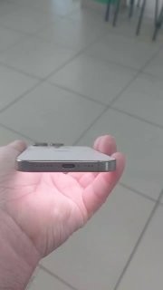 Apple iPhone 16 Pro - NEW, original, 2 ta chehol, dock bor image 4