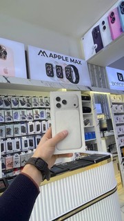 iPhone 17 Pro Max 256GB - NEW - Silver