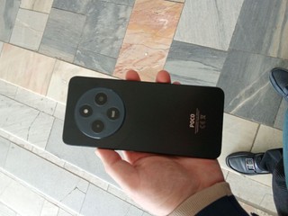 Pocco C75 - 256GB/8GB RAM, o'rtacha holatda