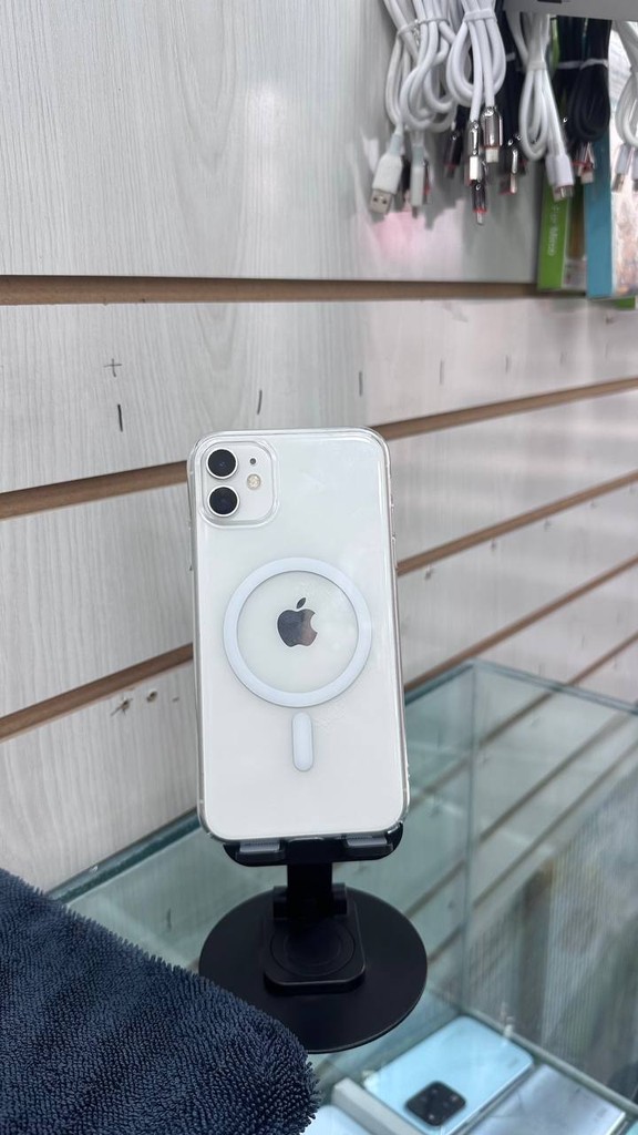 iPhone 11 64GB, USED, 1 hafta garantiya image 1