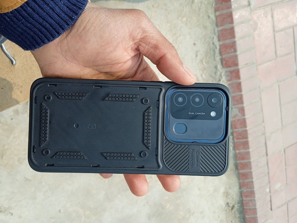 TECNO SPARK 8C 128GB - ishlayotgan, ayb yo'q image 1