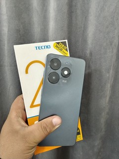 Tecno 20, 128GB, RAM 8+8, Qora