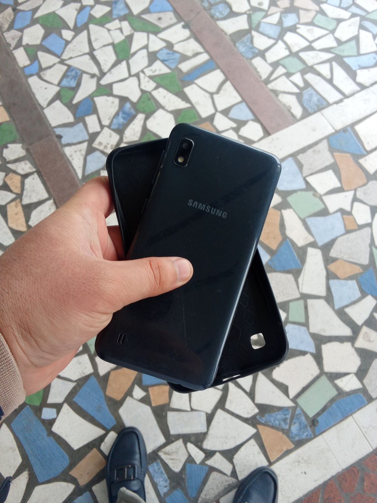 A10 32GB sensor shikastlangan, ishlaydi image 3