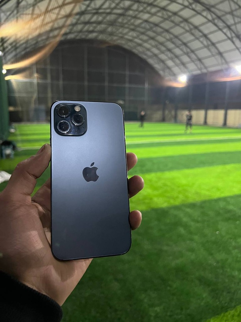 iPhone 12 Pro, 128GB, blue, USED image 2