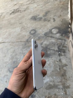 iPhone 11 Pro 64GB - ishlashi yaxshi