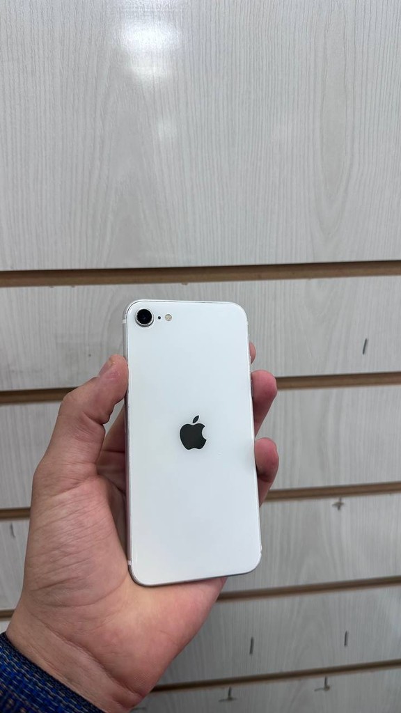 iPhone SE 128GB, 2 SIM, yaxshi holatda image 1