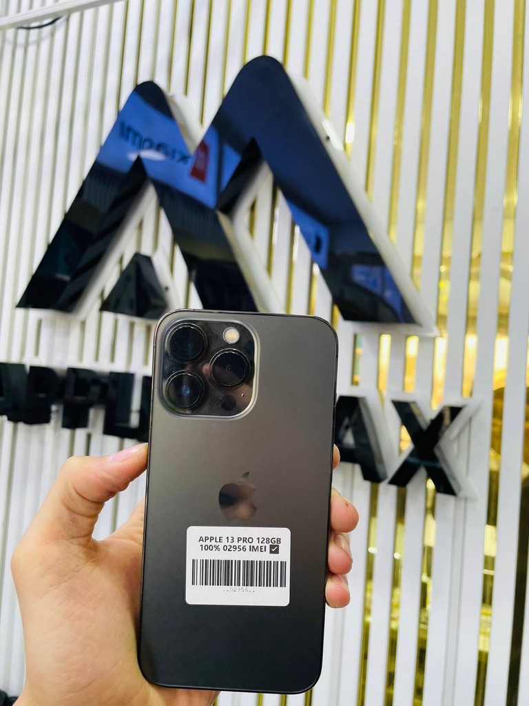 iPhone 13 Pro 128GB Graphite (LL/A) image 1