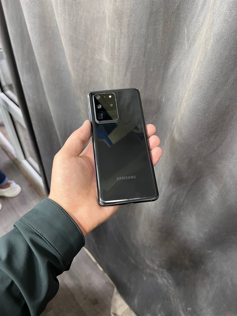 Samsung S20 Ultra 8/128GB - SIM o'qimaydi, 1 hafta garantiya image 1