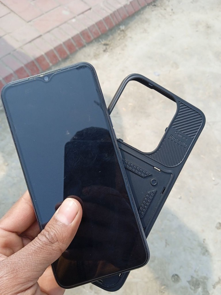 TECNO SPARK 8C 128GB - ishlayotgan, ayb yo'q image 2