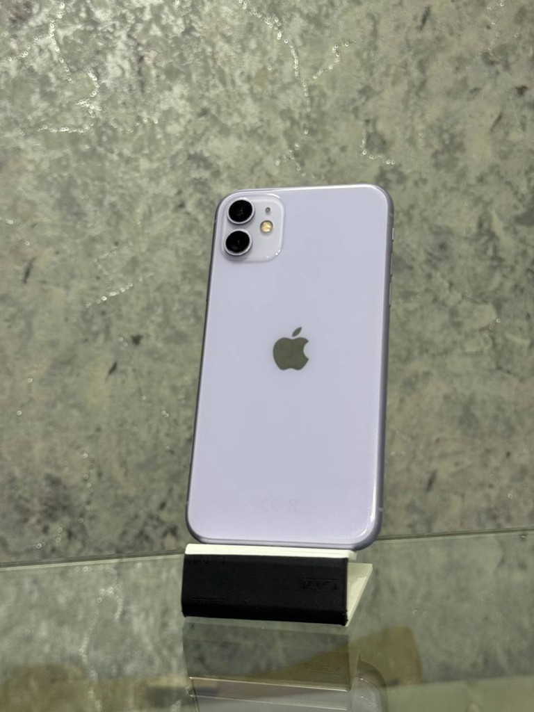 iPhone 11 64GB, ekran almashtirilgan, ishlaydi, batareya yaxshi image 1