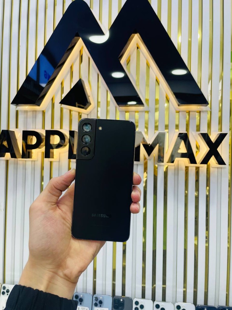 SAMSUNG S22 128GB, BLACK, 3700mAh, IMEI OK, 30 kun kafolat image 1