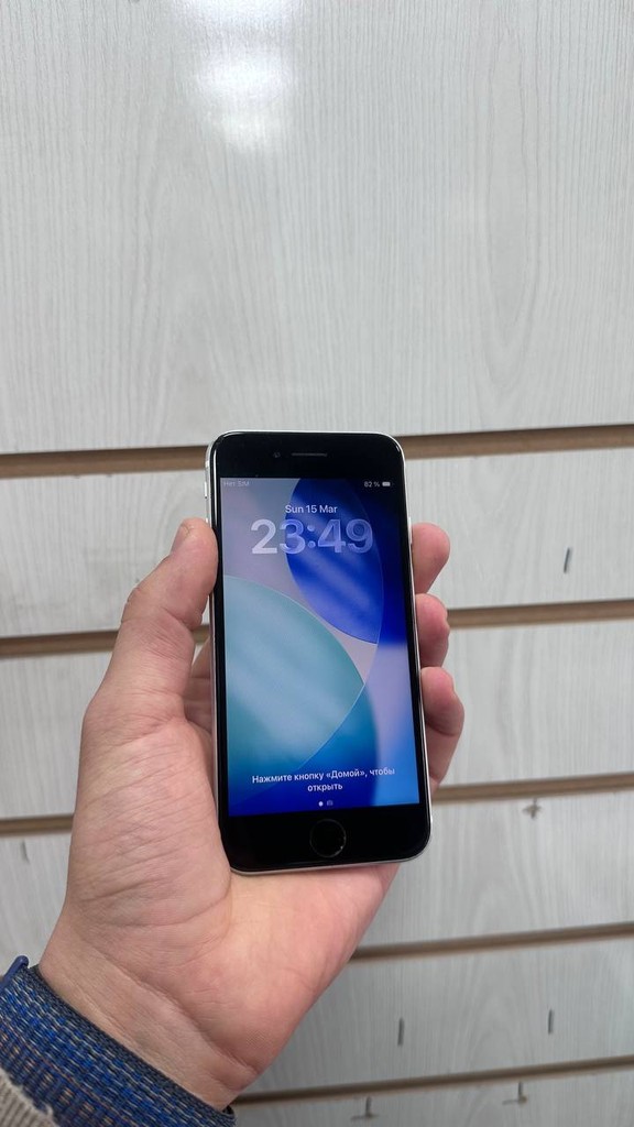 iPhone SE 128GB, 2 SIM, yaxshi holatda image 2