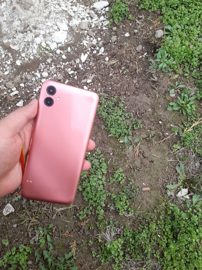 Samsung A04e — 32GB, 450 min batareya, ishlayotgan image 1