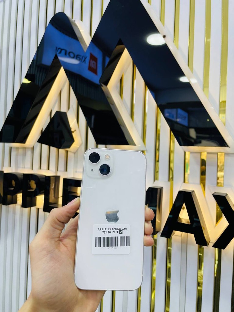 Apple iPhone 13 128GB - WHITE, 92% battery, 30 kun garanti image 1