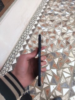 Infinix Hot 30 I — 6/128GB, yaxshi kamera, qora rang