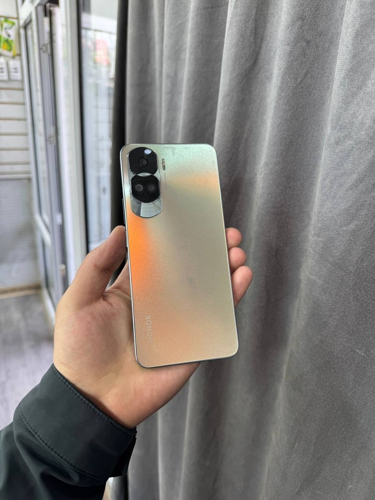 Honor 90 Lite 5G – 8GB RAM / 256GB, LIKE_NEW image 1