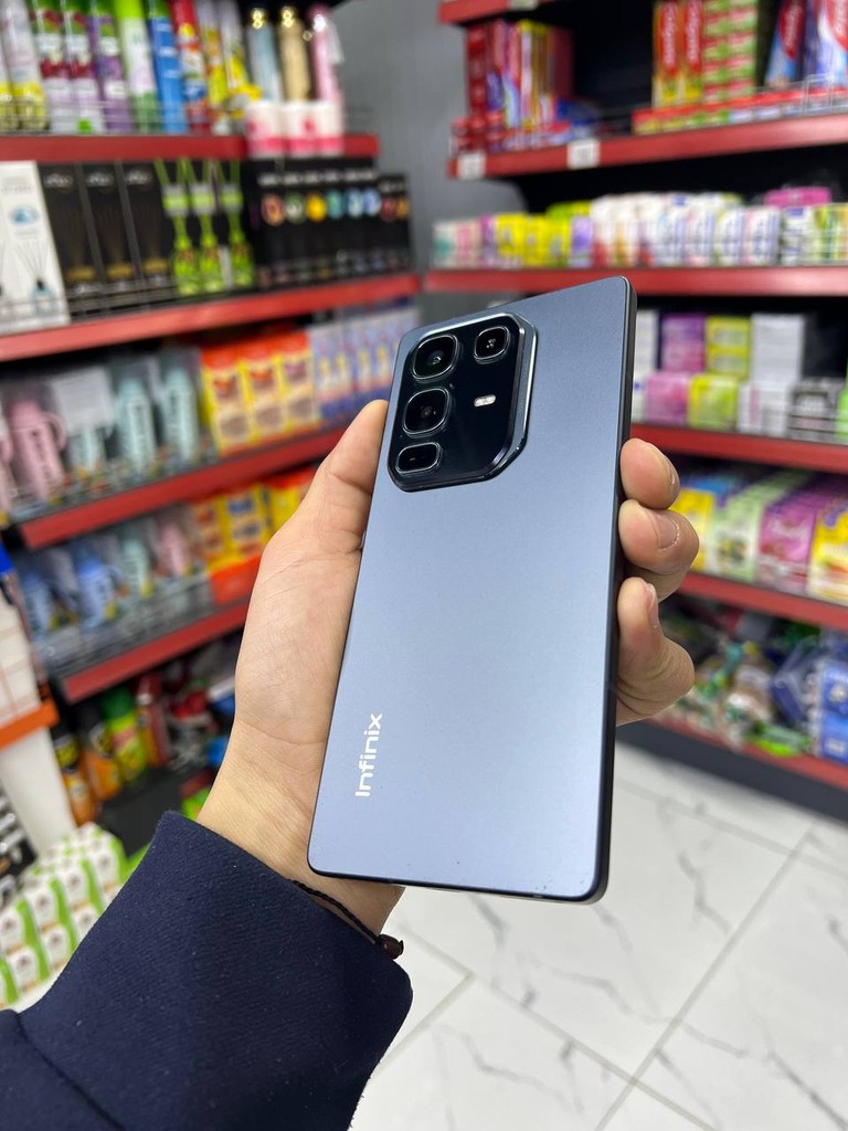 Infinix Note 50 Pro - 256GB, qora rang, batareya yaxshi image 3
