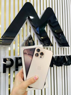 iPhone 16 Pro Max 256GB, Desert Titanium, 89% bateriya, NEW