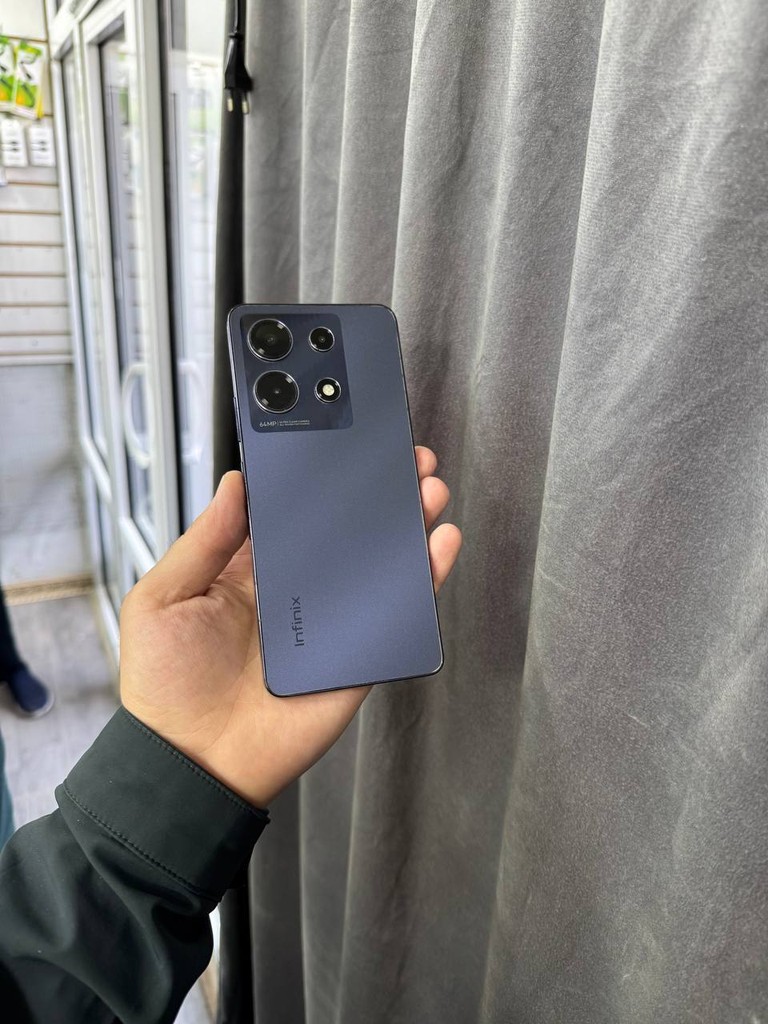 Infinix 30 - 12/128GB, 5000mAh, holati LIKE_NEW image 1