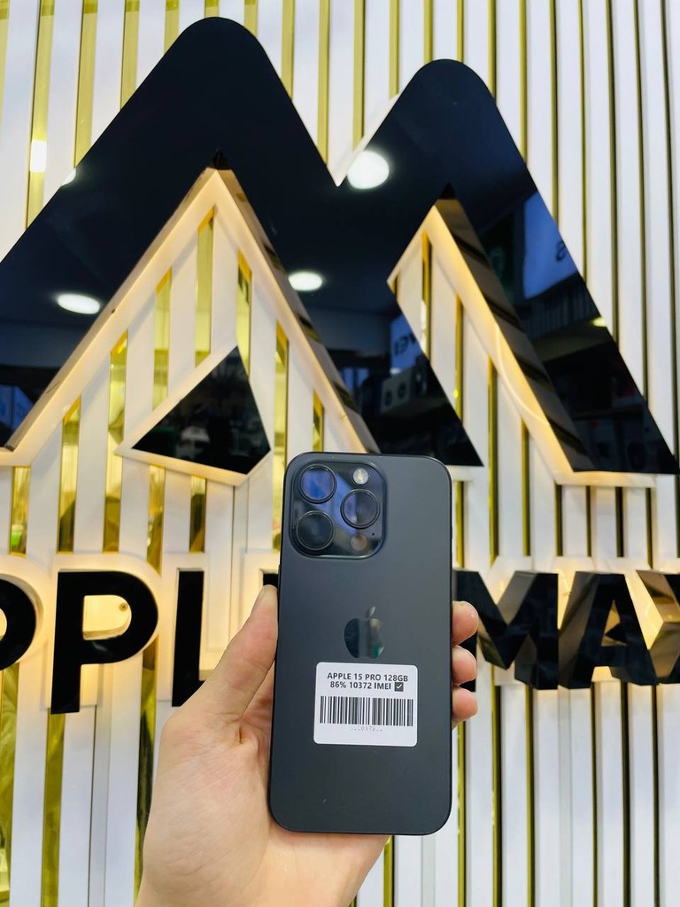 iPhone 15 Pro 128GB - 86% batareya, Black Titanium, 10/10 holat image 1